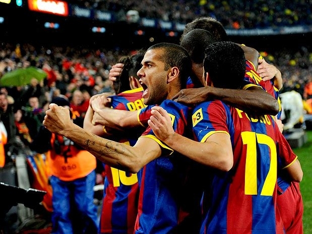 Daniel Alves vibra com vitria do Barcelona no clssico