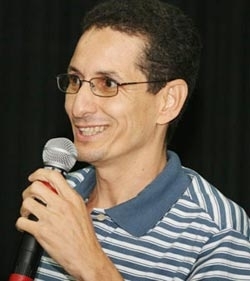 Dia se v em apuros para normalizar o atendimento e provocar a 