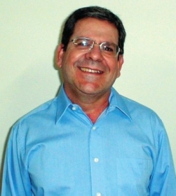 Treinador do pentacampeonato mundial disse que Ronaldinho tremeu na hora de bater o pnalti contra os turcos