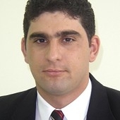 Bassani confirma candidatura; Elizeu articula