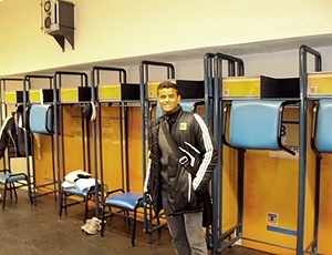 Everton no vestirio do Tigres