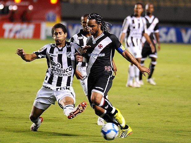 Capit�o do Vasco foi vetado momentos antes da partida contra o S�o Paulo