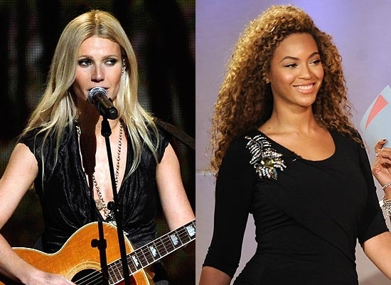 A atriz e cantora Gwyneth Paltrow e a cantora Beyonc Knowles