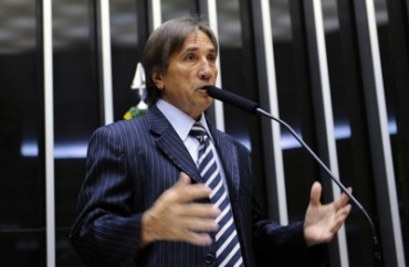 Reeleito Eliene Lima ingressa com recurso e conta com ajuda da burocracia para conseguir terminar atual mandato