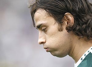 Valdivia tem uma fibrose na coxa esquerda 