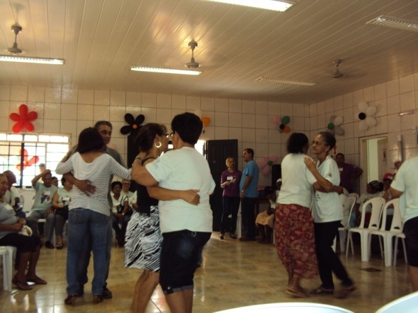 Aps o almoo muita msica e diverso para alegrar o dia.