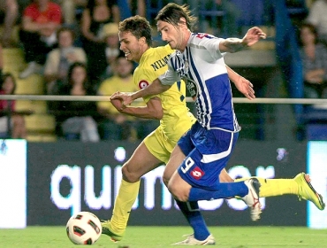 Nilmar teve grande atuao e fez um belo gol na vitria sobre o La Corua: artilheiro do Espanhol 