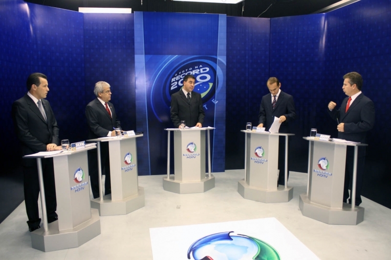 Silval Barbosa, Marcos Magno, Wilson Santos e Mauro Mendes debatem proposta nesta 2�