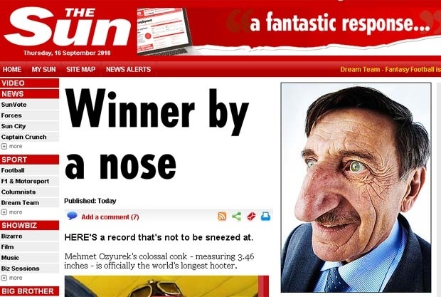 Mehmet Ozyurek tem um nariz de 8,8 centmetros.