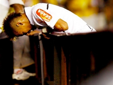 Neymar perdeu a cabea e bateu boca com Dorival Jnior