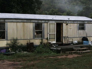 Local do tiroteio  visto na noite deste sbado (11) em Jackson, Kentucky. 