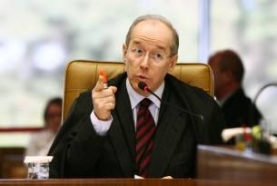 Ministro Celso de Mello, do STF: deciso provocou polmica sobre reintegrao de juzes