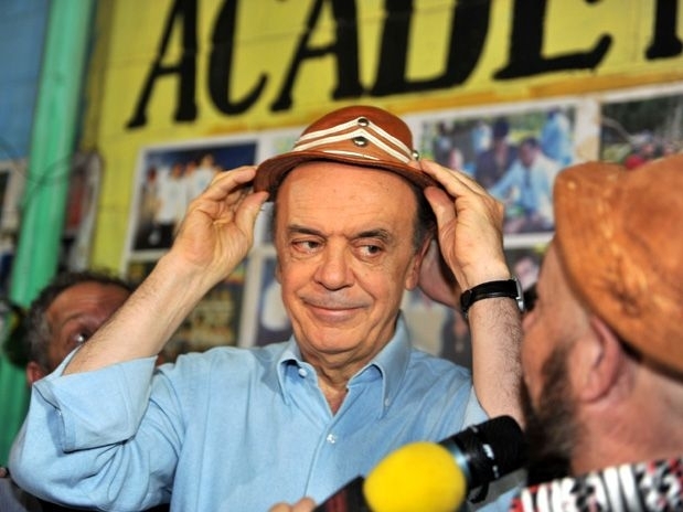 Na Associao de Nordestinos do Estado de SP, Serra criticou falta de investimentos federais nas regies que sofrem com