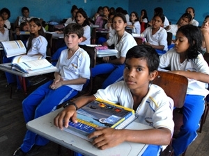 FNDE encaminha livros para todos os alunos da educao bsica