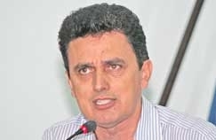 Sguas Moraes classificou a polmica sobre a licitao como desnecessria, visto que servio s seria pago se efetivamen