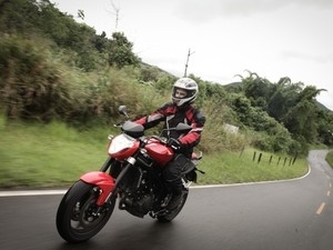 Kasinski Comet GT 650