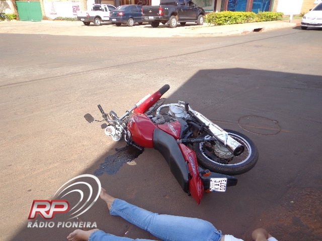 Coliso envolveu motocicleta e caminhonete