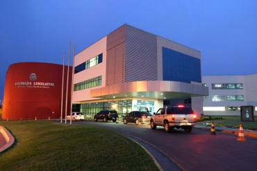 Deputados estaduais recomeam as atividades do ano a partir de segunda-feira; mas sesses, s na tera-feira