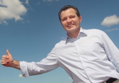 Entre os principais candidatos s� o governador Silval Barbosa (PMDB) recebeu libera��o da Justi�a Eleitoral