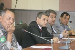 Atores da megaoperao de 400 homens reforam que trabalho foi para coibir passagem de droga pelo Estado