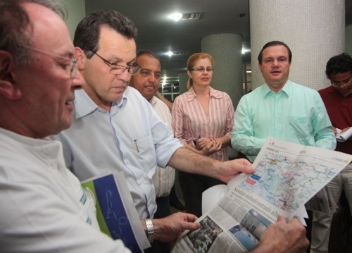 Em Rondon�polis, Silval anuncia investimentos para a regi�o Sul