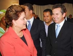 A candidata � Presid�ncia da Rep�blica, Dilma Rousseff, conversou ontem � noite com o candidato Mauro Mendes