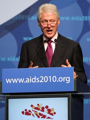 Ex-presidente dos EUA Bill Clinton discursa na 18 conferncia sobre Aids