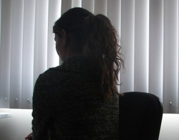 Mulheres sofrem com falta de opo de moradia.