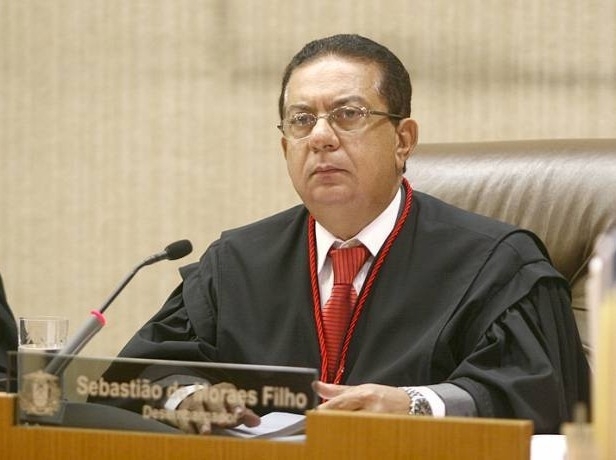 Desembargador Sebastio Moraes Filho, presidente da 5 Cmara Cvel do TJ