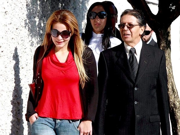 Geisy Arruda chega ao Frum de So Bernardo do Campo