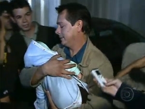 Lus Carlos Samudio foi a Contagem (MG) para buscar neto