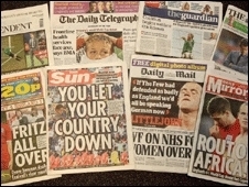 Tabloides brit�nicos pedem a demiss�o de Fabio Capello ap�s derrota