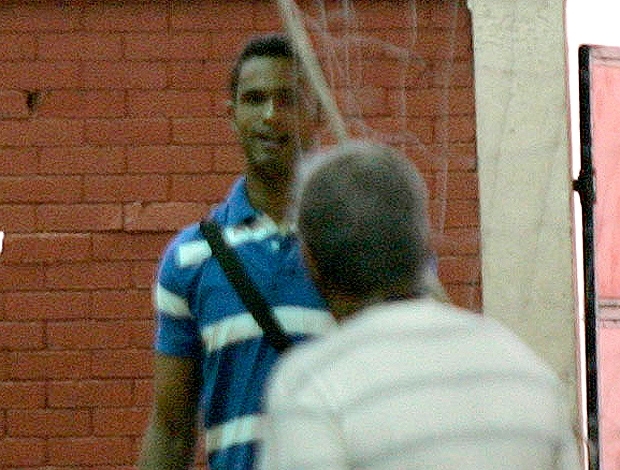 Bruno apareceu na Gvea durante a manh desta segunda-feira. Ele est afastado do elenco do Fla