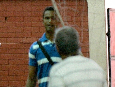 Bruno apareceu na Gvea durante a manh desta segunda-feira. Ele est afastado do elenco do Fla