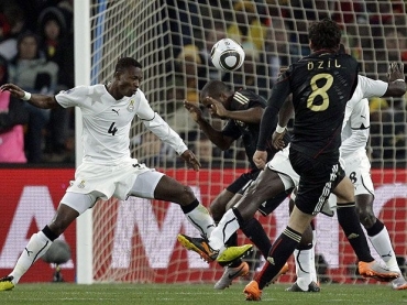 �zil marcou o gol da vit�ria com um belo chute da entrada da �rea