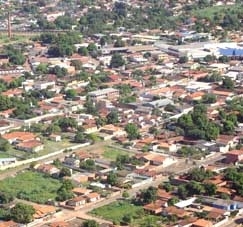 Pouco prdios residenciais e comerciais so vistos em Vrzea Grande. Cidade carece de atrativos para atrair investimento