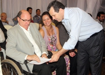 Prefeito Jlio Cesar Ladeia recebe governador Silval Barbosa (PMDB) em Tangar da Serra