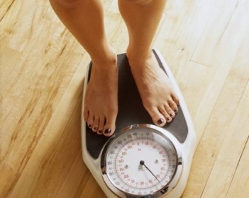 Mdicos estudam uso de botox para combater obesidade