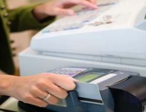 Com mensalidade menor, comrcio prev reduzir preos dos produtos para o consumidor