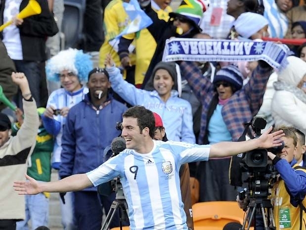 Higuan foi o personagem principal na vitria argentina