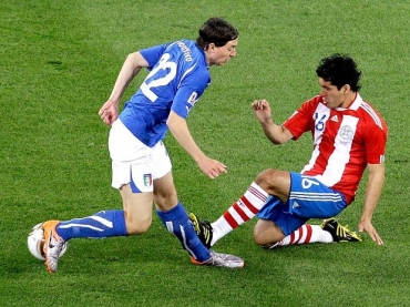 Partida teve muita marca��o no meio de campo e poucas chances criadas