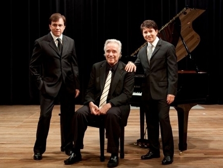 Chitozinho & Xoror e o maestro Joo Carlos Martins