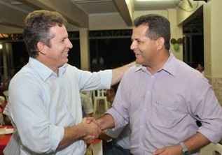 Valtenir Pereira se articula por composi��o com o PMDB de Silval, enquanto Mendes insiste com projeto pr�prio