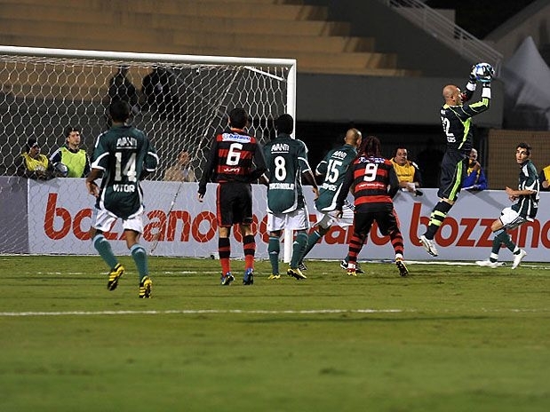 Capito palmeirense pede reforos para sequncia do Brasileiro