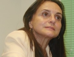 Serys se recusa a aceitar o resultado de prvia e tenta impedir que Abicalil seja candidato ao Senado