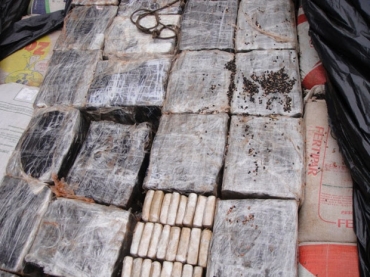 Quase 2 toneladas de maconha foram encontradas em meio a carga de feijo