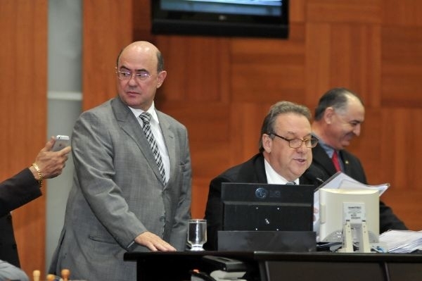 Romoaldo Junior vai presidir a retomada dos trabalhos legislativos, em 6 de agosto, mas torce para Riva voltar