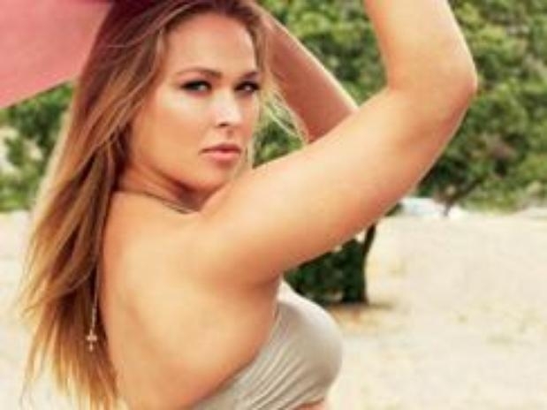 Lutadora americana est nas pginas da Maxim deste ms