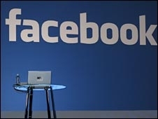 Rede social tem 570 bolhes de pageviews por ms, de acordo com o ranking