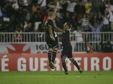 Vasco virou a partida contra o Inter, aps estar perdendo por 2 a 0